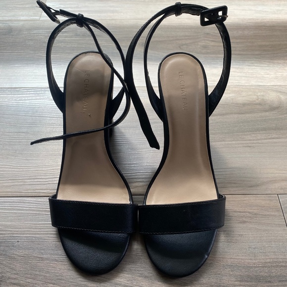 Le Chateau Strappy Heels Black 7.5 - Picture 1 of 9